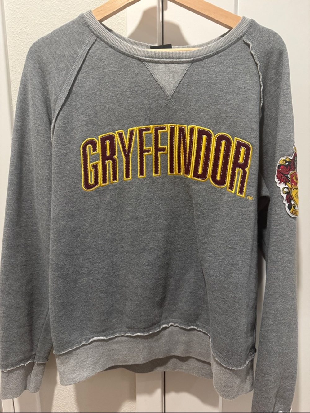 Gryffindor Men's Crewneck Sweatshirt - Gray